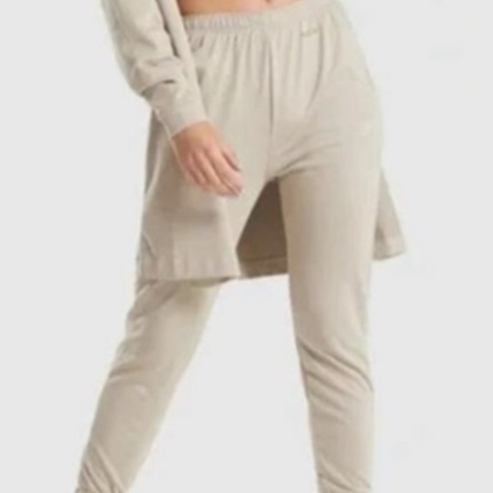 Gymshark x Whitney Simmons v3 Beige Joggers - XS